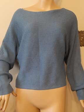 New with Tags ONLY Women's Large Blue Knit Sweater